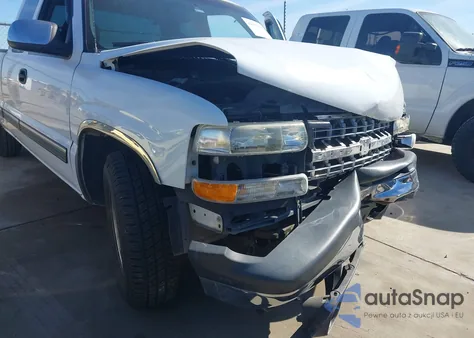 2001 Chevrolet Silverado 1500 Lt z USA, uszkodzony, nr VIN 1GCEC19T01Z121317
